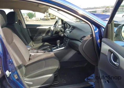 2019 Nissan Sentra S z USA, uszkodzony, nr VIN 3N1AB7AP3KY275537